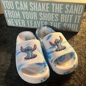 Disney Lilo & Stitch Women's Tie Dye Sandals Size 5/6